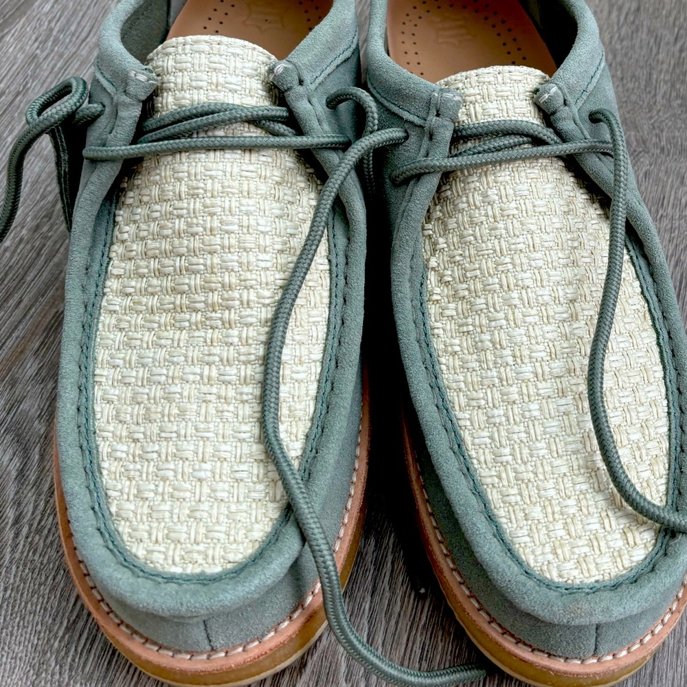 2024
Ronnie Fieg x 8th Street Rossendale 2 'Pale Green